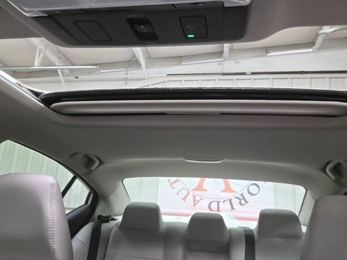 Used 2023 Nissan Altima 2.5 SL FWD image 31