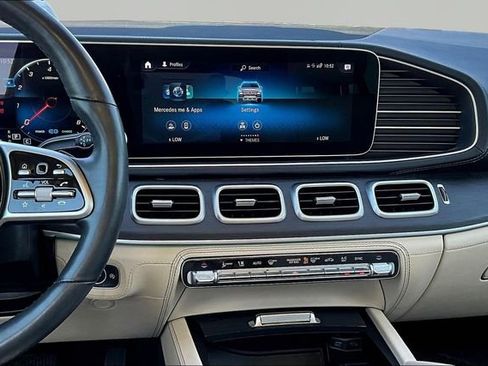 Used 2022 Mercedes-Benz GLS 450 4MATIC image 6