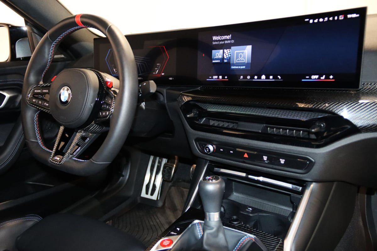 Used 2025 BMW M2 w/ Lighting Package RWD image 68