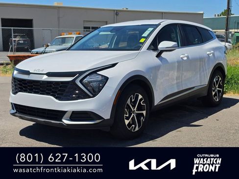Used 2023 Kia Sportage EX FWD image 1