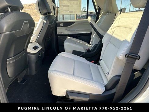 New 2026 Lincoln Navigator Reserve image 22