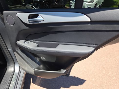 Used 2019 Mercedes-Benz GLE 43 AMG 4MATIC image 19
