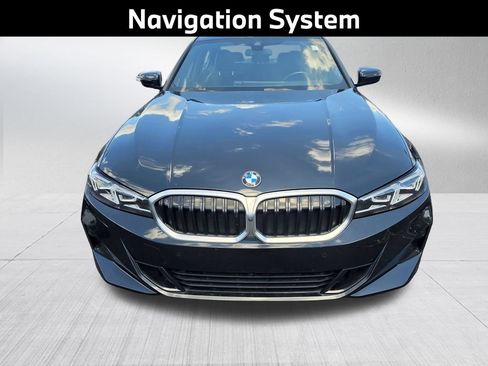 Used 2023 BMW 330i xDrive Sedan w/ Premium Package AWD/4WD image 3