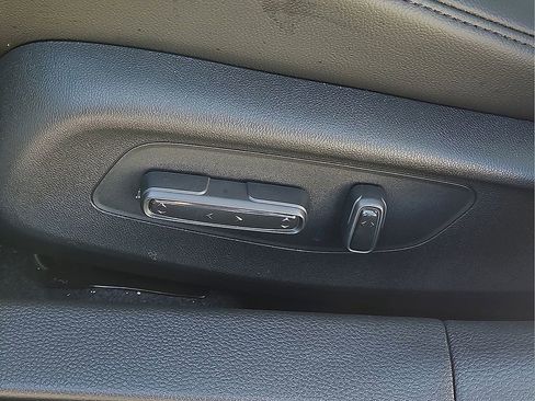 New 2026 Acura Integra FWD image 16