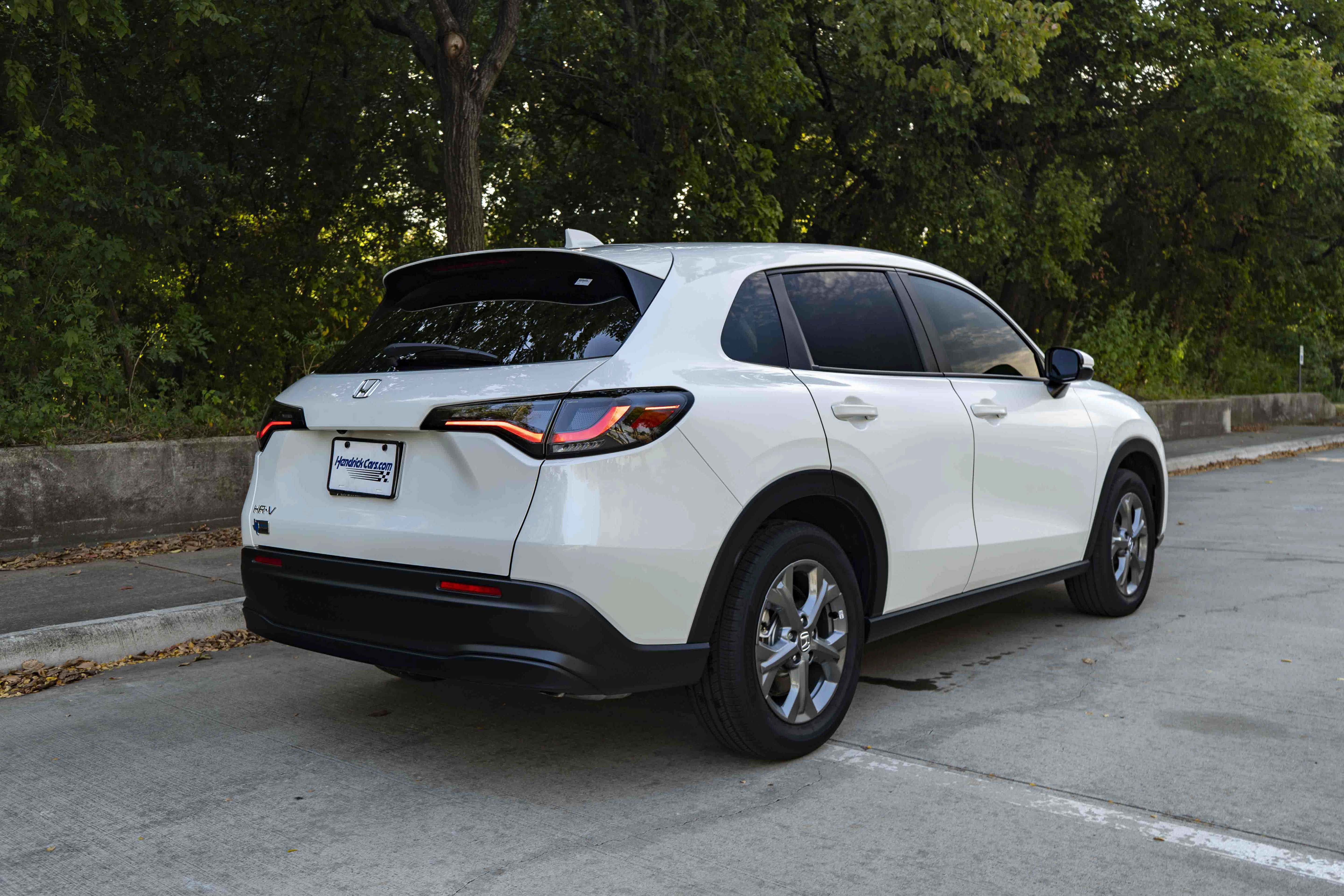 Used 2027 Honda HR-V LX image 9