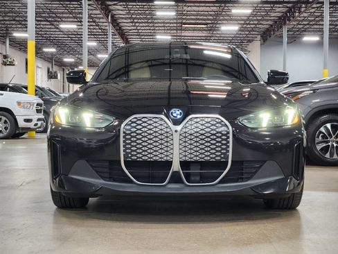 Used 2025 BMW i4 eDrive40 w/ Premium Package RWD image 2