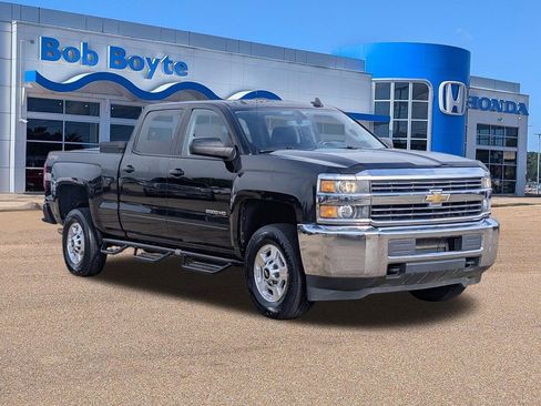 Used 2015 Chevrolet Silverado 2500 LT AWD/4WD image 8