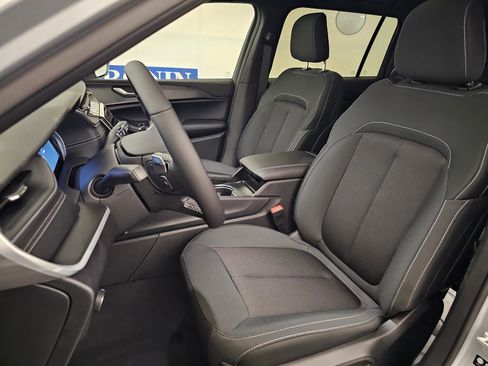 New 2025 Jeep Grand Cherokee L Laredo w/ Luxury Tech Group I AWD/4WD image 11