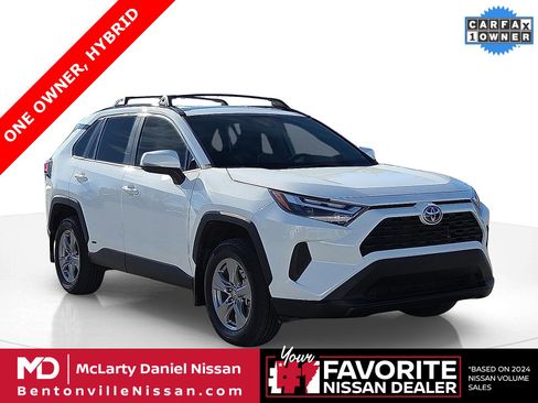 Used 2024 Toyota RAV4 XLE image 1