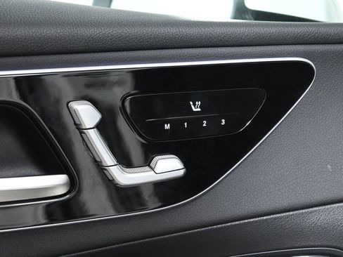 Certified 2025 Mercedes-Benz GLC 300 4MATIC image 28