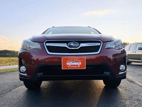 Used 2016 Subaru Crosstrek 2.0i image 4