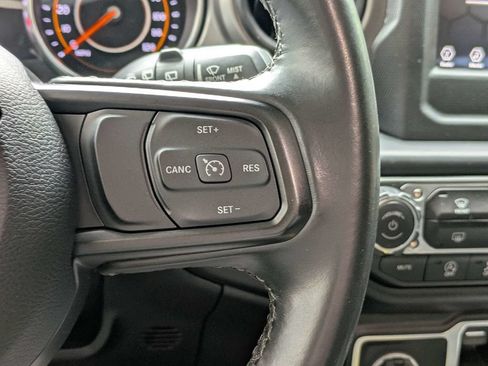Used 2022 Jeep Wrangler Unlimited Sport AWD/4WD image 25