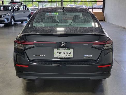 Used 2024 Honda Accord Sport image 6