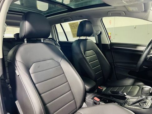 Used 2019 Volkswagen Golf Alltrack SEL image 32