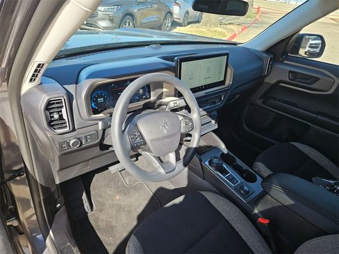 Used 2025 Ford Bronco Sport Big Bend image 13
