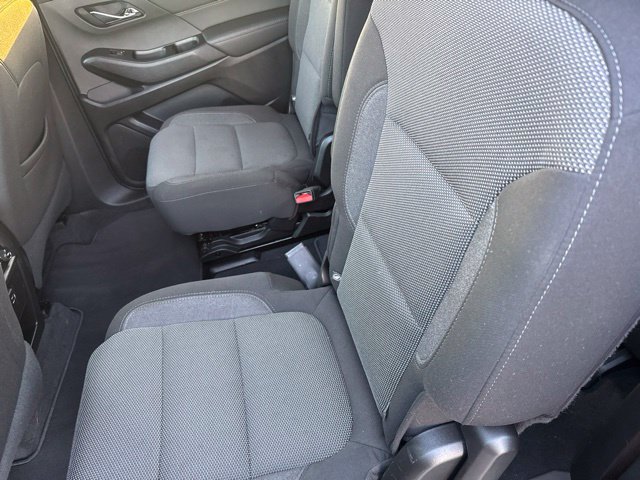 Used 2023 Chevrolet Traverse LT FWD image 22