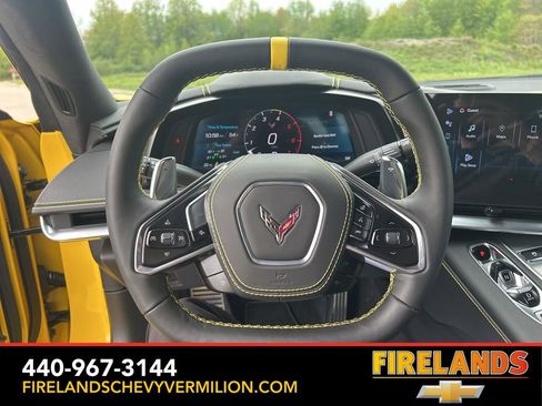 New 2025 Chevrolet Corvette Stingray Premium Cpe w/ Z51 Performance Package image 18