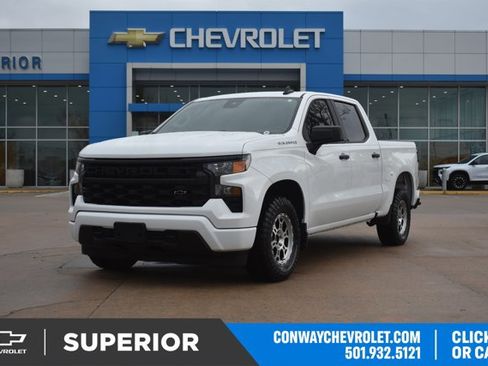 Used 2022 Chevrolet Silverado 1500 Custom image 1