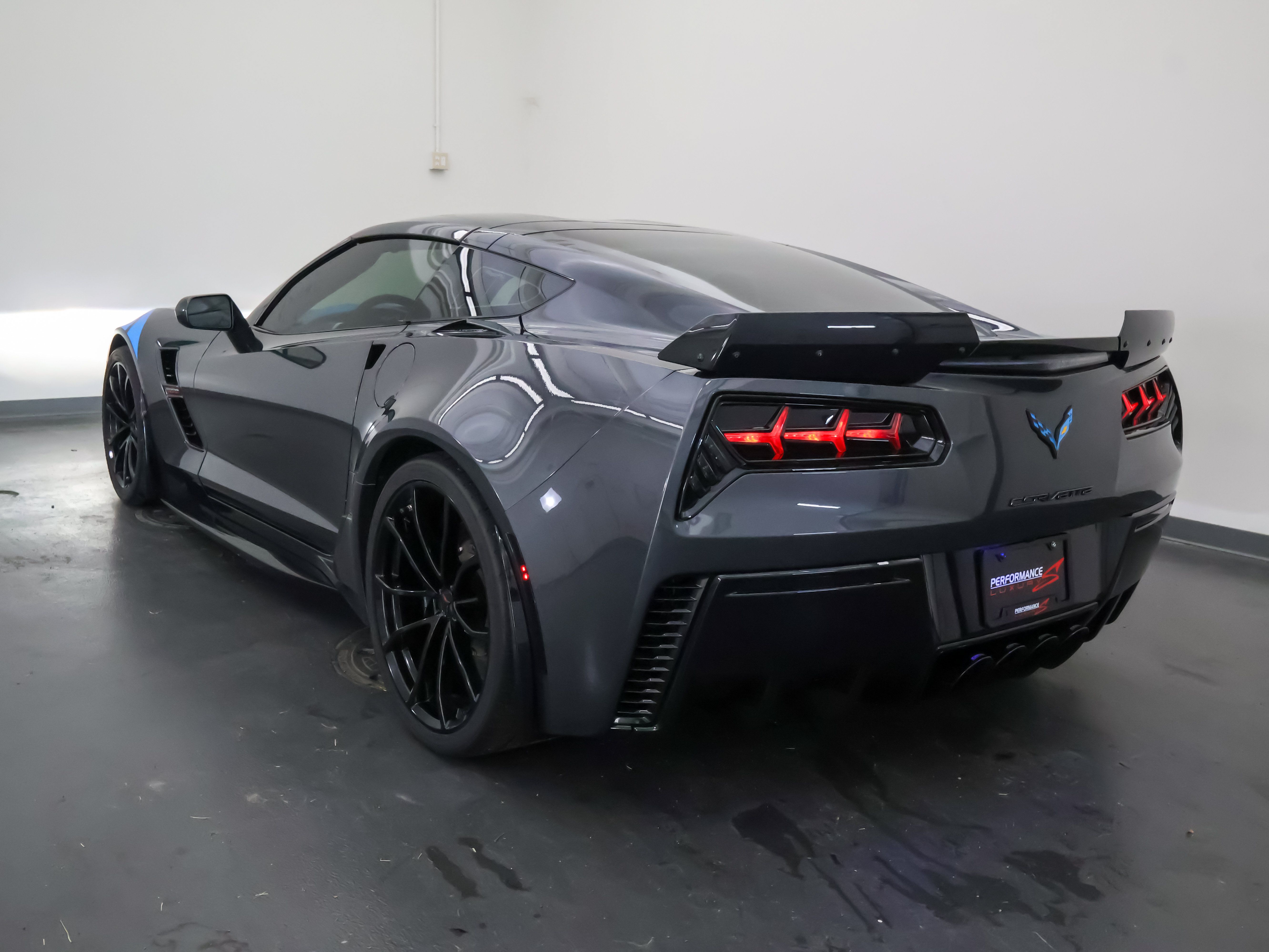 Used 2017 Chevrolet Corvette Grand Sport RWD image 5