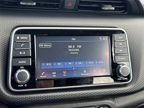 New 2025 Nissan Kicks Play S image 31