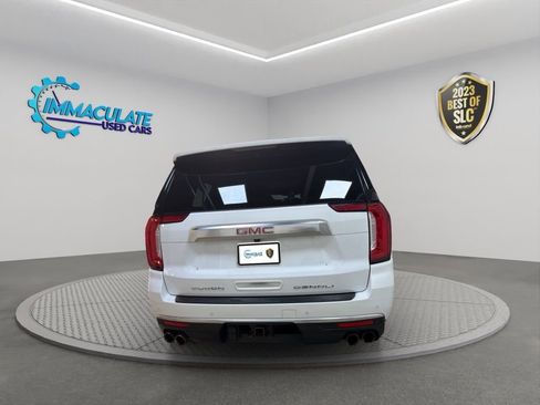 Used 2022 GMC Yukon XL Denali image 4