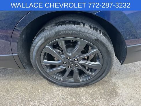 Used 2023 Chevrolet Equinox RS w/ RS Leather Package FWD image 11