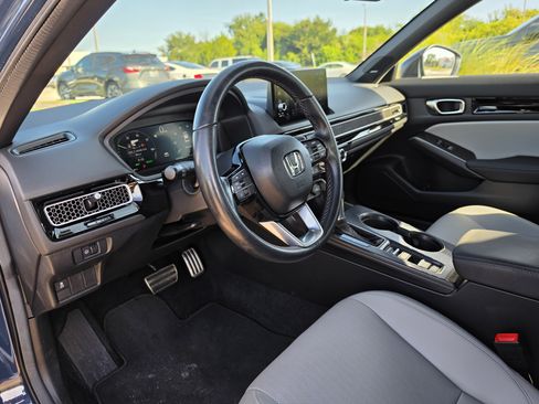 Used 2025 Honda Civic Sport Touring image 14