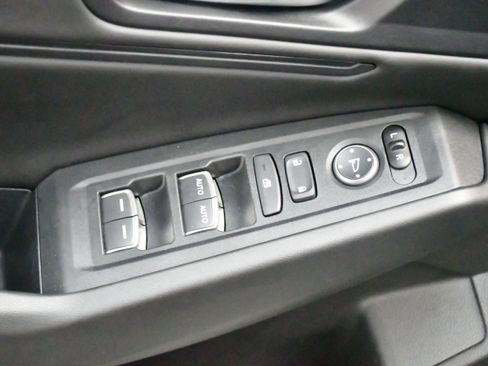 Used 2025 Honda Accord SE image 16