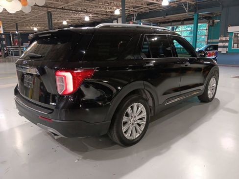 Used 2020 Ford Explorer Limited AWD/4WD image 6