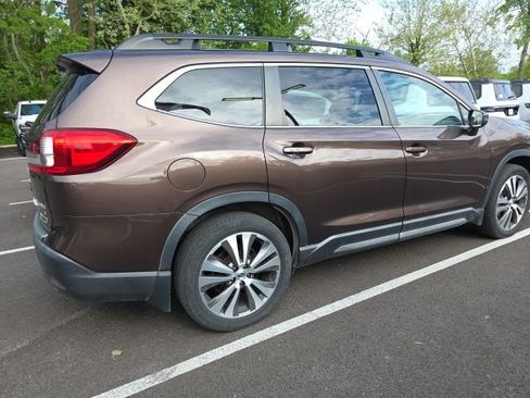 Used 2019 Subaru Ascent Limited AWD/4WD image 3