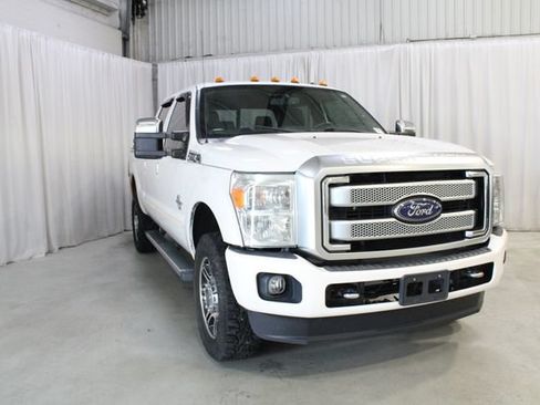 Used 2016 Ford F350 Platinum w/ Platinum Package AWD/4WD image 35