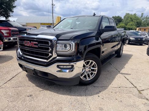 Used 2018 GMC Sierra 1500 SLE w/ SLE Value Package RWD image 3