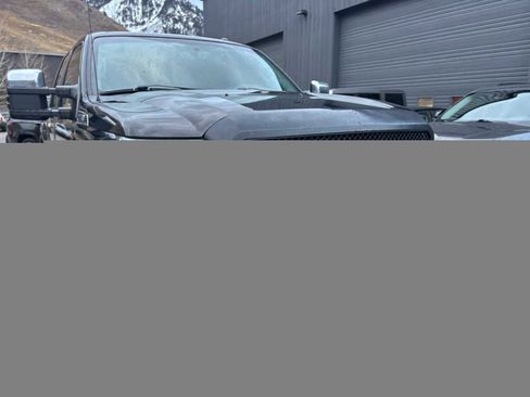 Used 2015 Ford F250 XLT w/ XLT Premium Package image 9