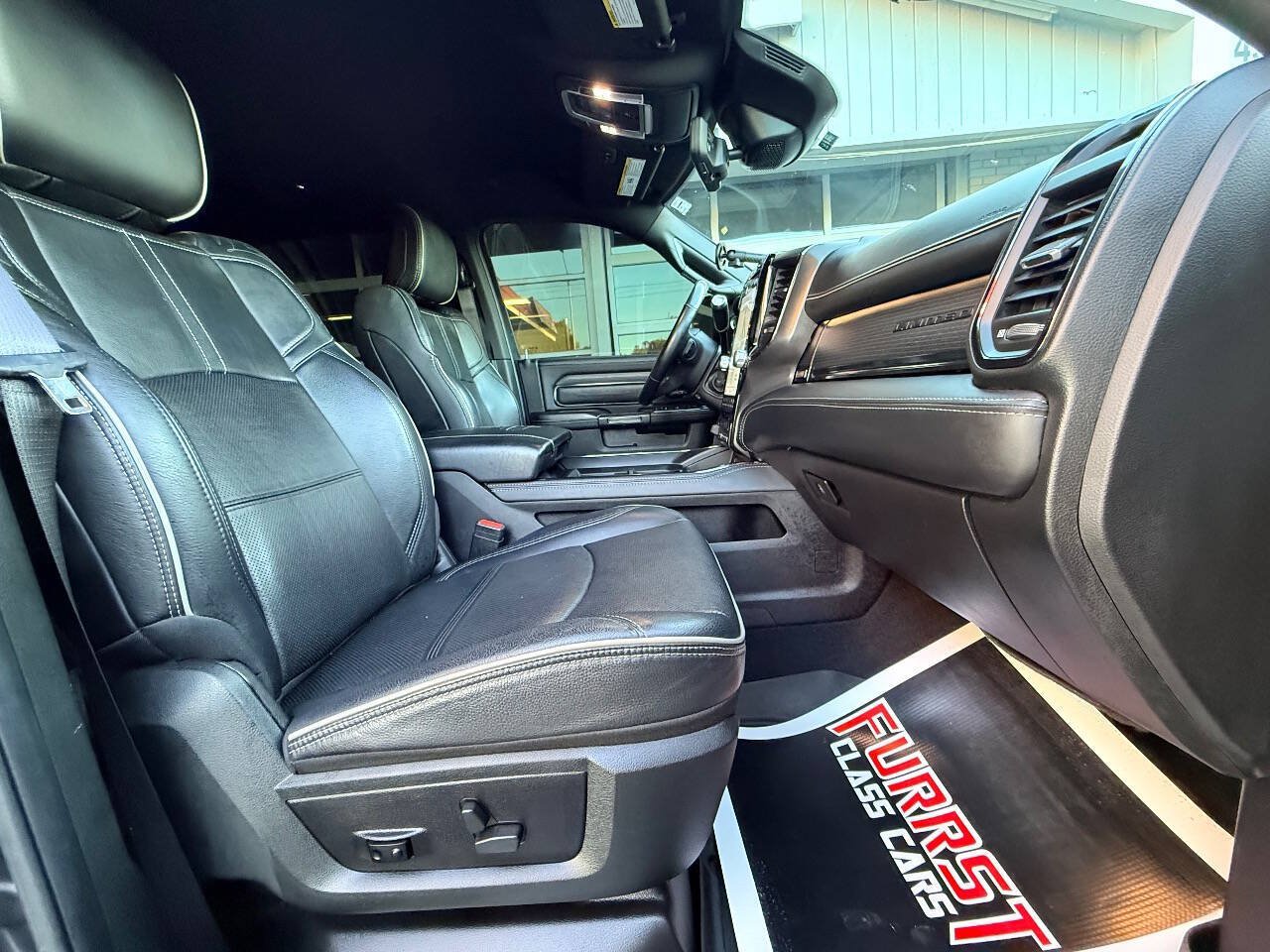 Used 2022 RAM 3500 Limited AWD/4WD image 46