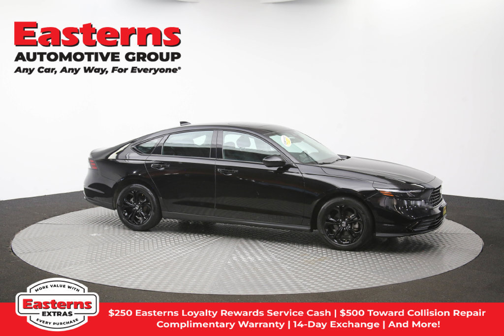 Used 2025 Honda Accord SE image 42