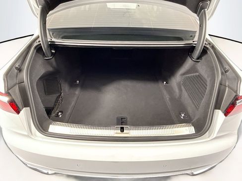 Used 2019 Audi A8 L 3.0T image 29