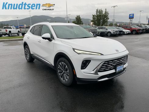 Used 2024 Buick Envision Preferred AWD/4WD image 1