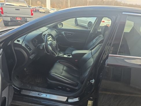 Used 2016 Nissan Altima 3.5 SL w/ 3.5 Technology Package image 14
