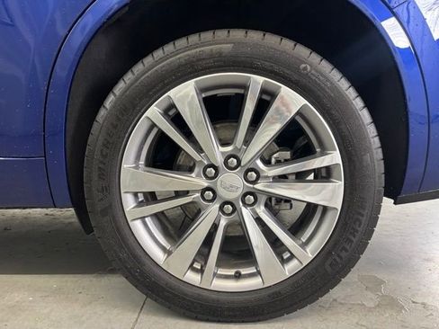 Used 2024 Cadillac XT6 Premium Luxury image 14