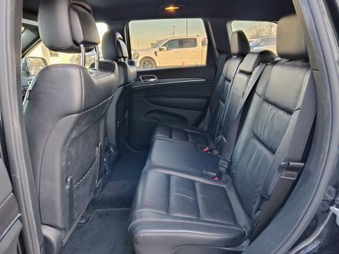 Used 2015 Jeep Grand Cherokee Limited image 13
