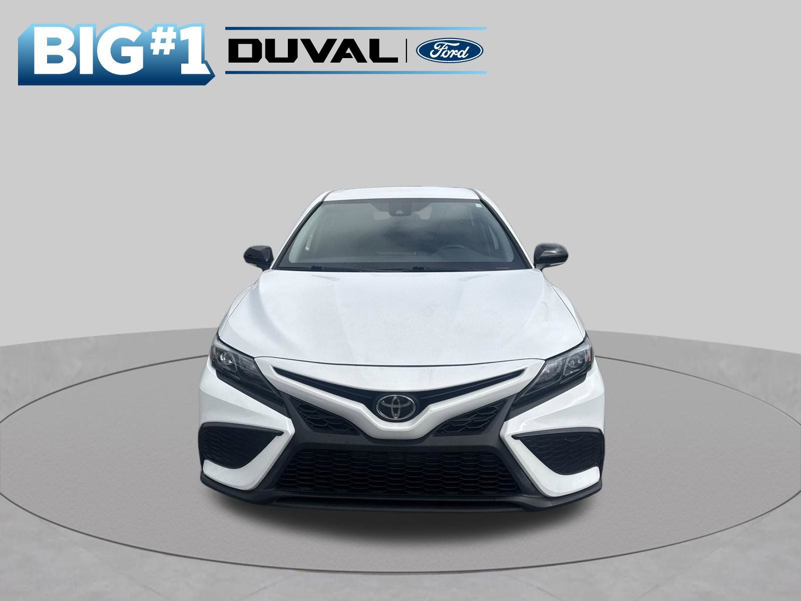Used 2023 Toyota Camry SE w/ Convenience Package AWD/4WD image 5