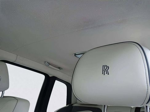 Certified 2021 Rolls-Royce Cullinan image 21