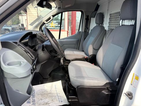 Used 2019 Ford Transit 250 130 Low Roof image 11