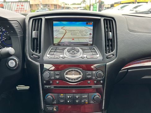 Used 2011 INFINITI G37 Limited Edition RWD image 22