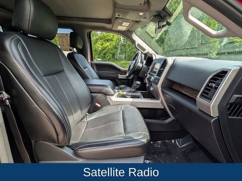 Used 2019 Ford F150 Lariat w/ Equipment Group 502A Luxury AWD/4WD image 13