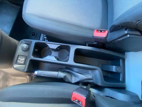 Used 2022 Ford Transit Connect XL image 32