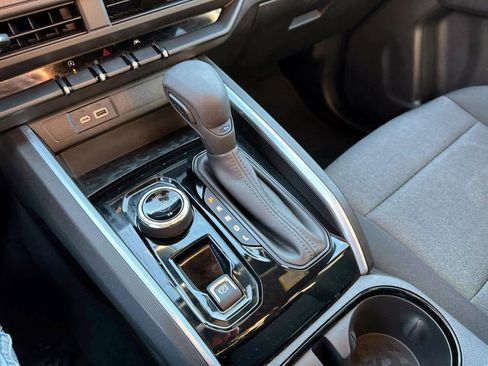 Used 2023 Chevrolet Colorado Trail Boss image 19