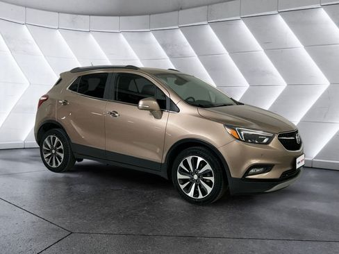 Used 2019 Buick Encore Essence w/ Safety Package II FWD image 1