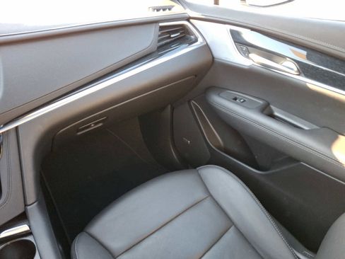 Certified 2025 Cadillac XT5 Premium Luxury image 21