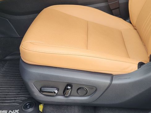 Used 2023 Lexus NX 350 AWD image 23